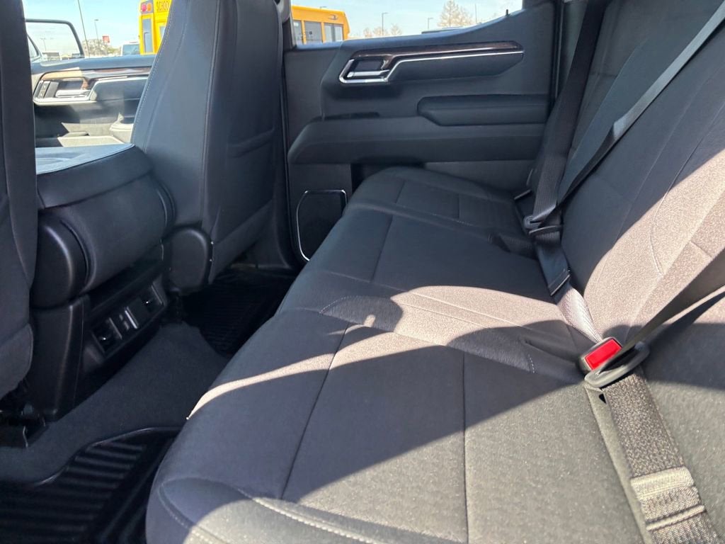 2025 Chevrolet Silverado 1500 RST