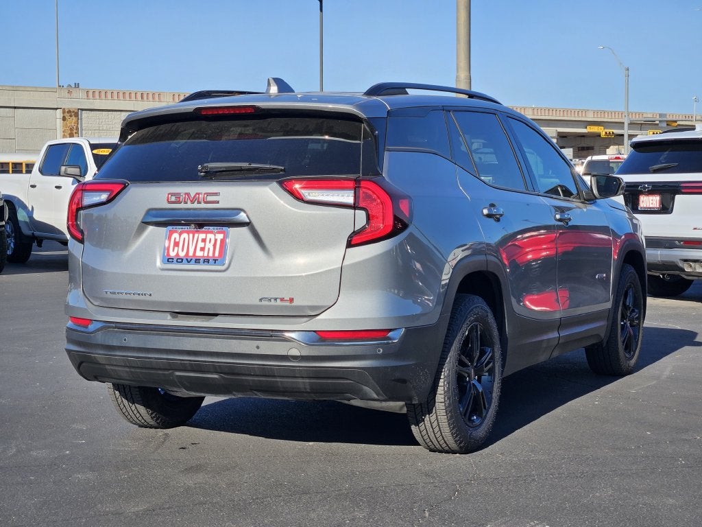 2024 GMC Terrain AT4