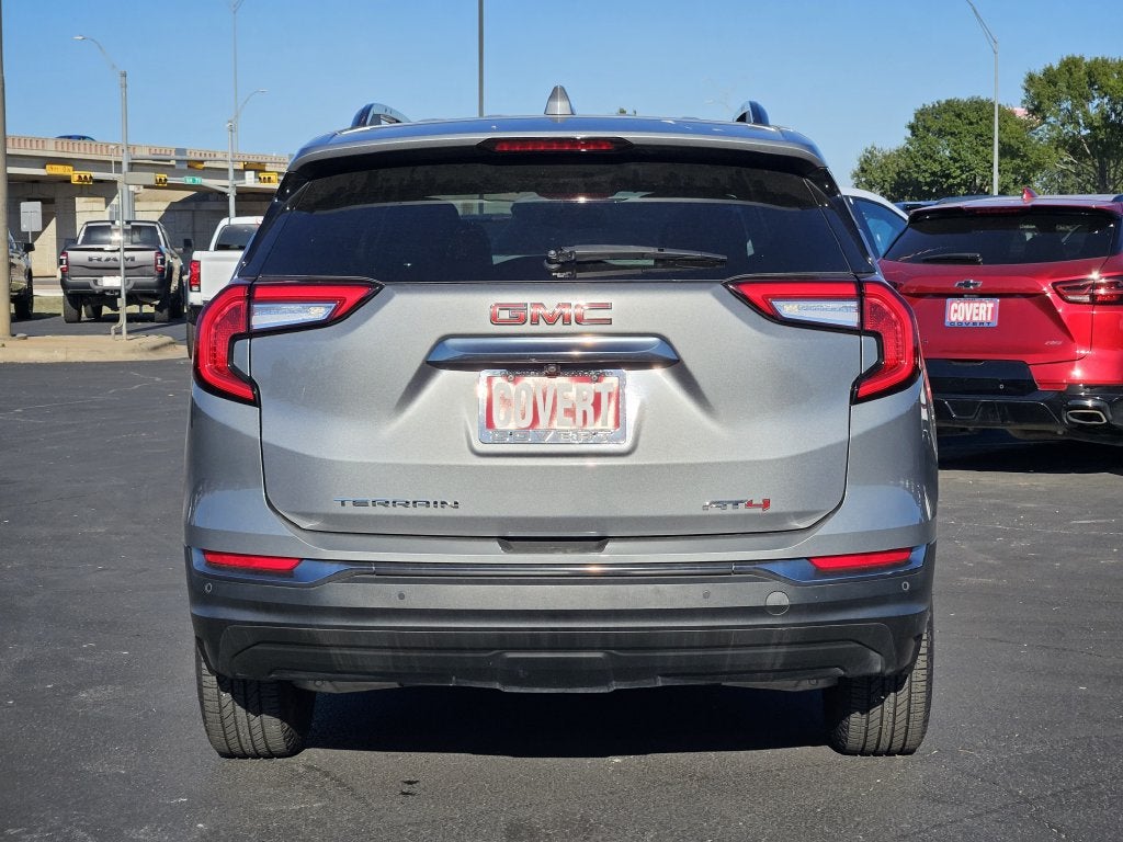 2024 GMC Terrain AT4