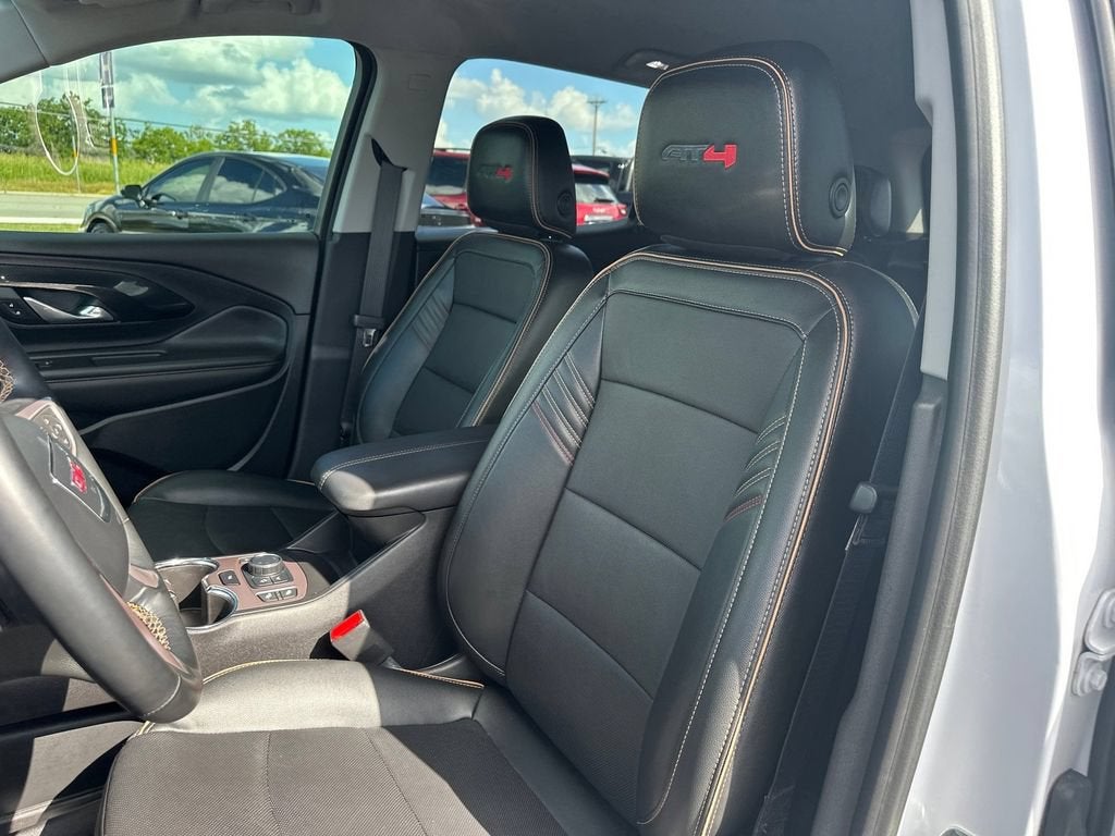 2024 GMC Terrain AT4