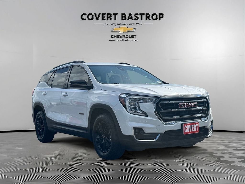 2024 GMC Terrain AT4