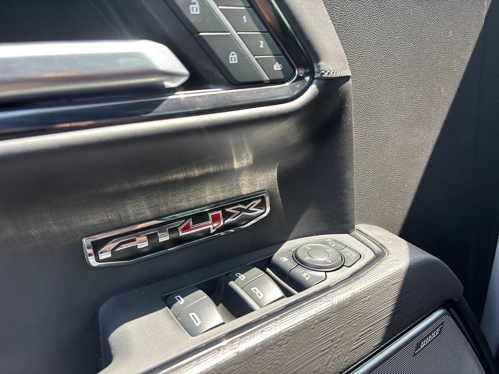 2024 GMC Sierra 1500 AT4X
