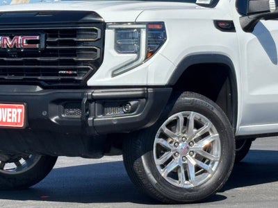 2023 GMC Sierra 1500 AT4X