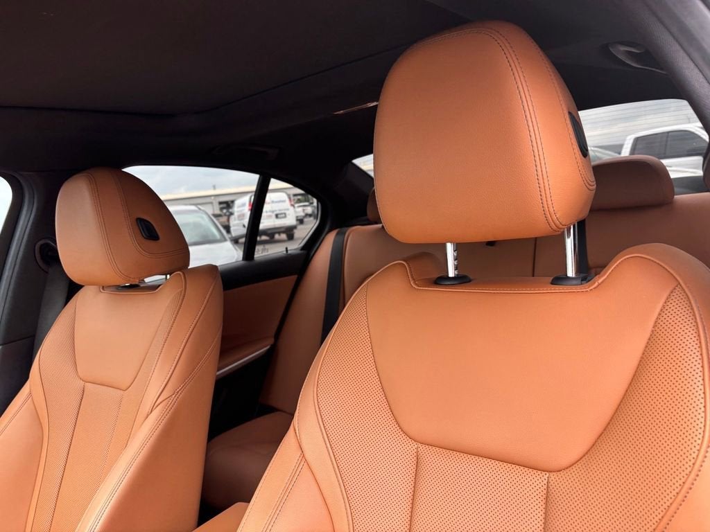 2023 BMW 3 Series 330i