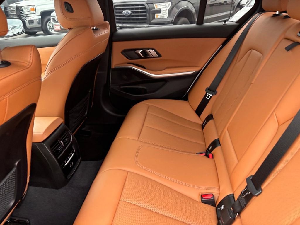 2023 BMW 3 Series 330i