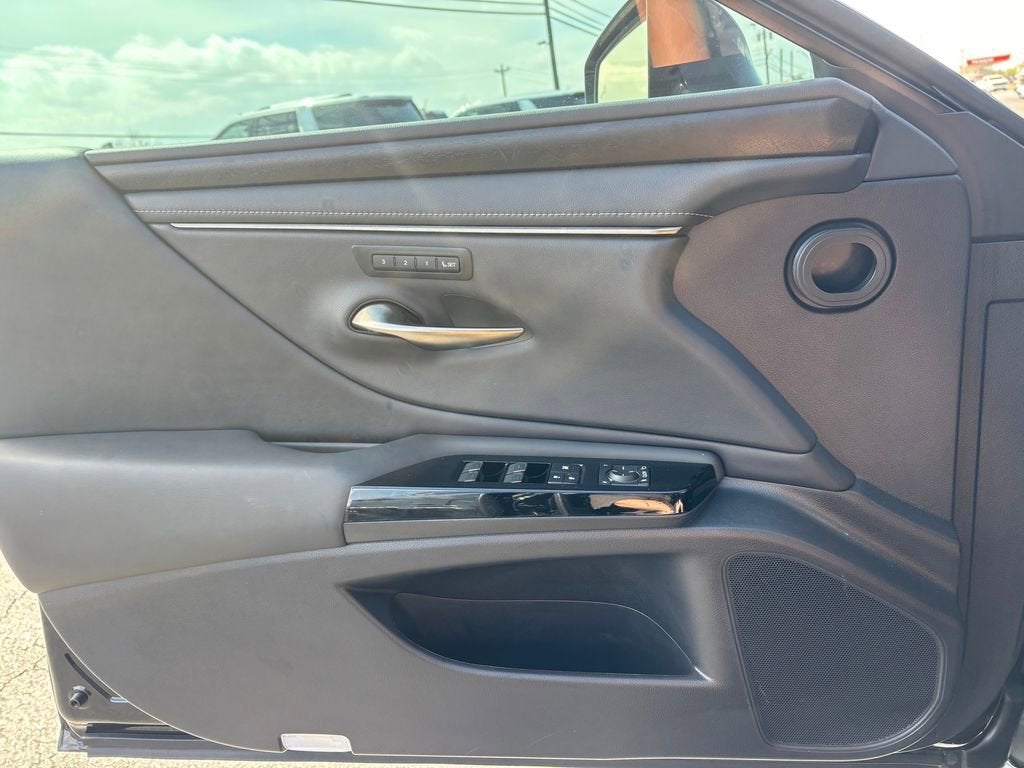 2022 Lexus ES ES 350