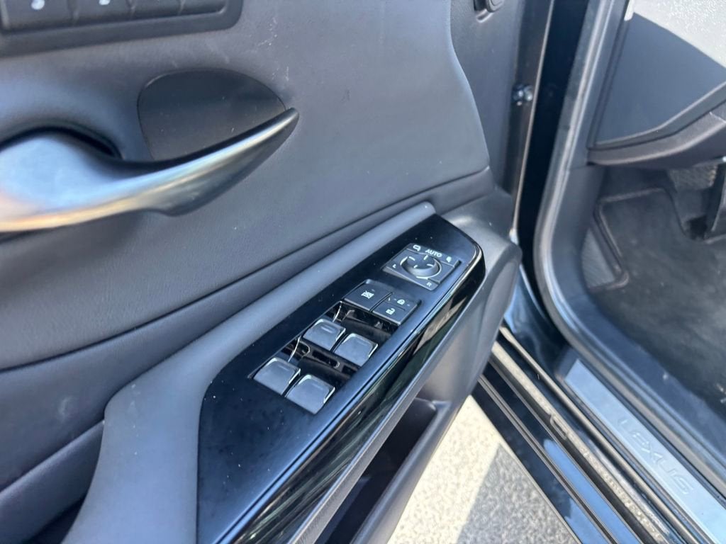 2022 Lexus ES ES 350