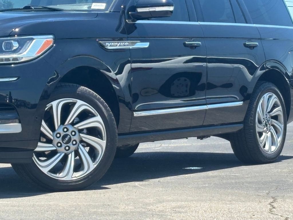 2023 Lincoln Navigator Reserve