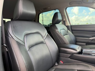 2024 Nissan Pathfinder SL FWD