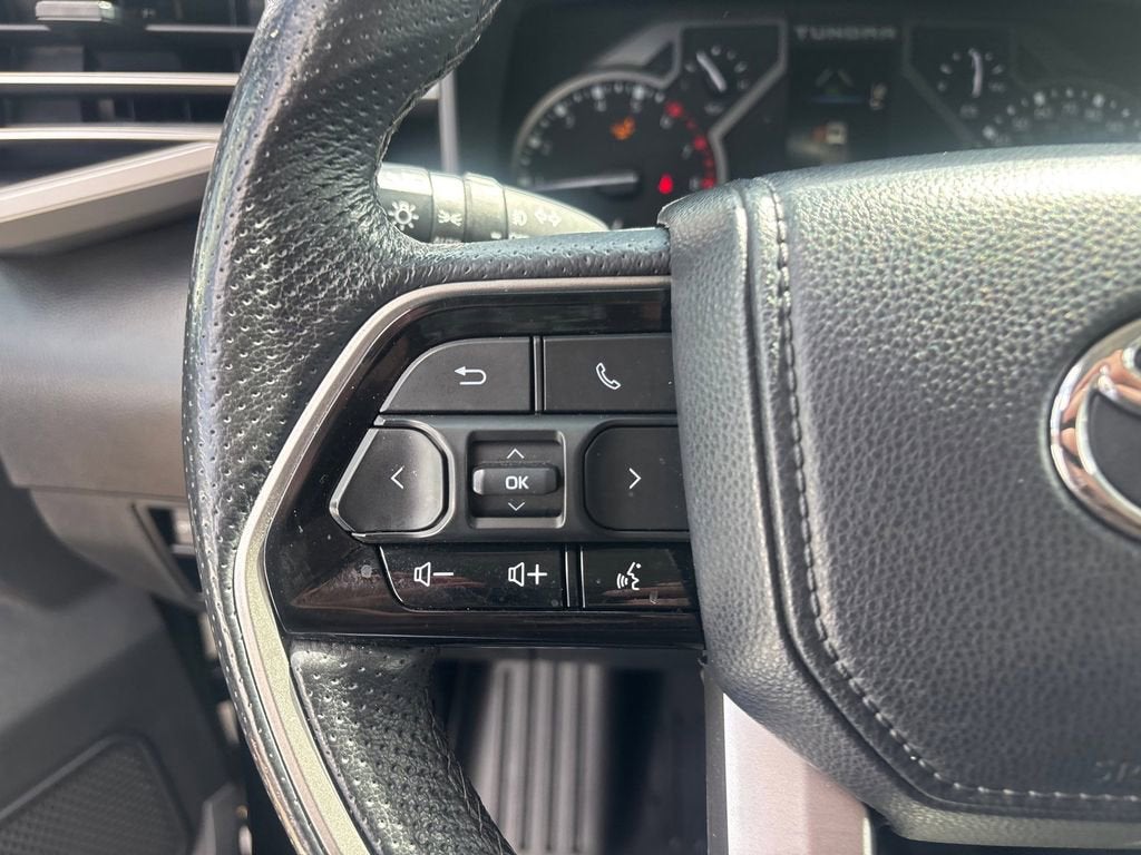 2022 Toyota Tundra 2WD SR5