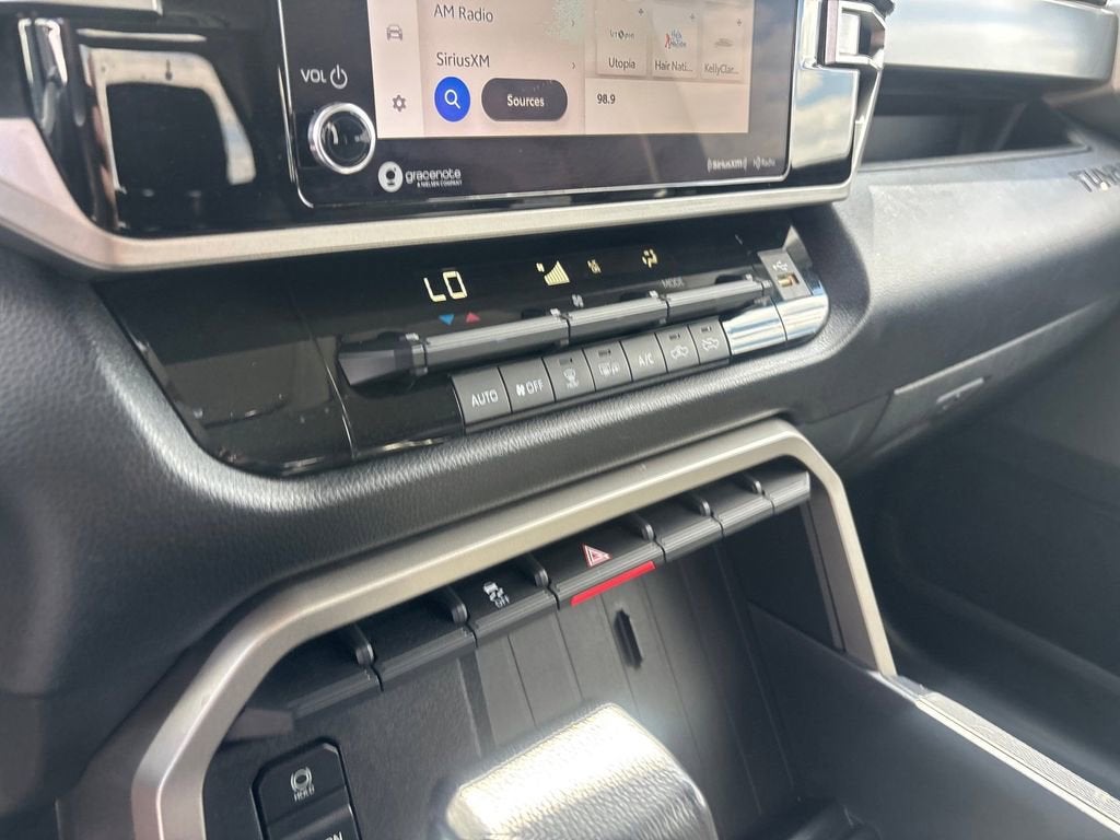 2022 Toyota Tundra 2WD SR5