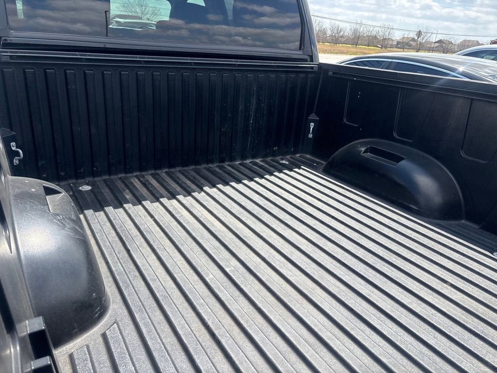 2022 Toyota Tundra 2WD SR5