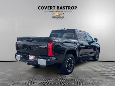 2022 Toyota Tundra 2WD SR5