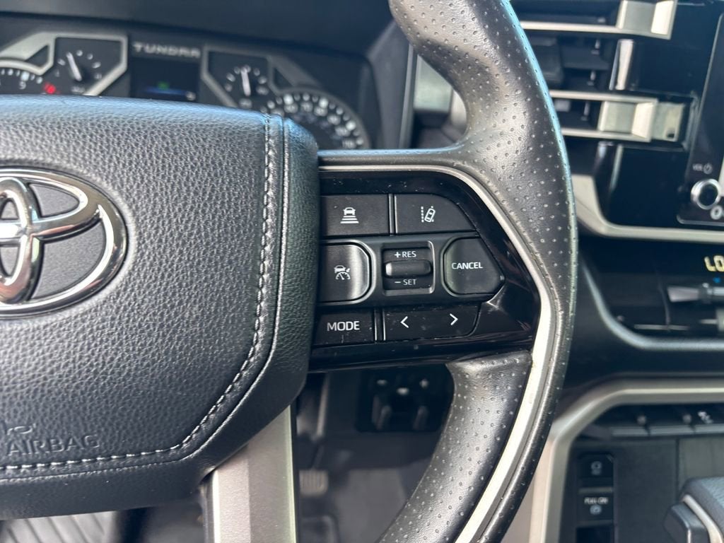 2022 Toyota Tundra 4WD SR5