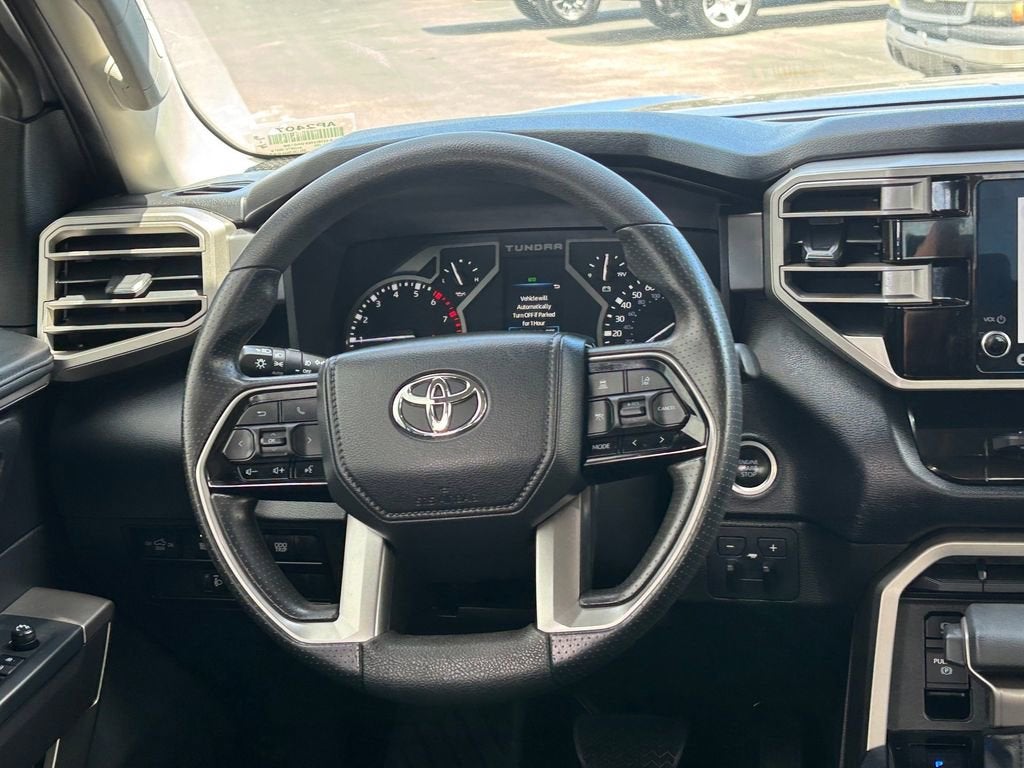 2022 Toyota Tundra 4WD SR5
