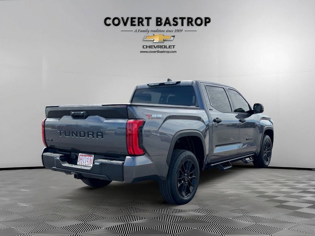 2022 Toyota Tundra 4WD SR5