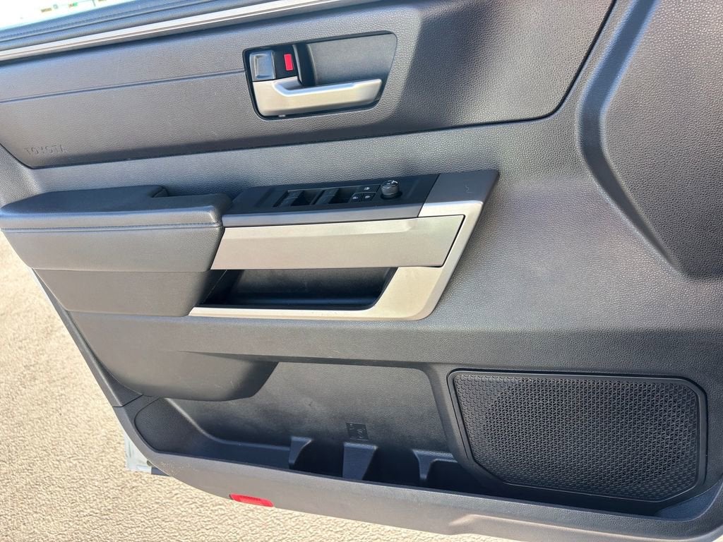 2023 Toyota Tundra 4WD SR5