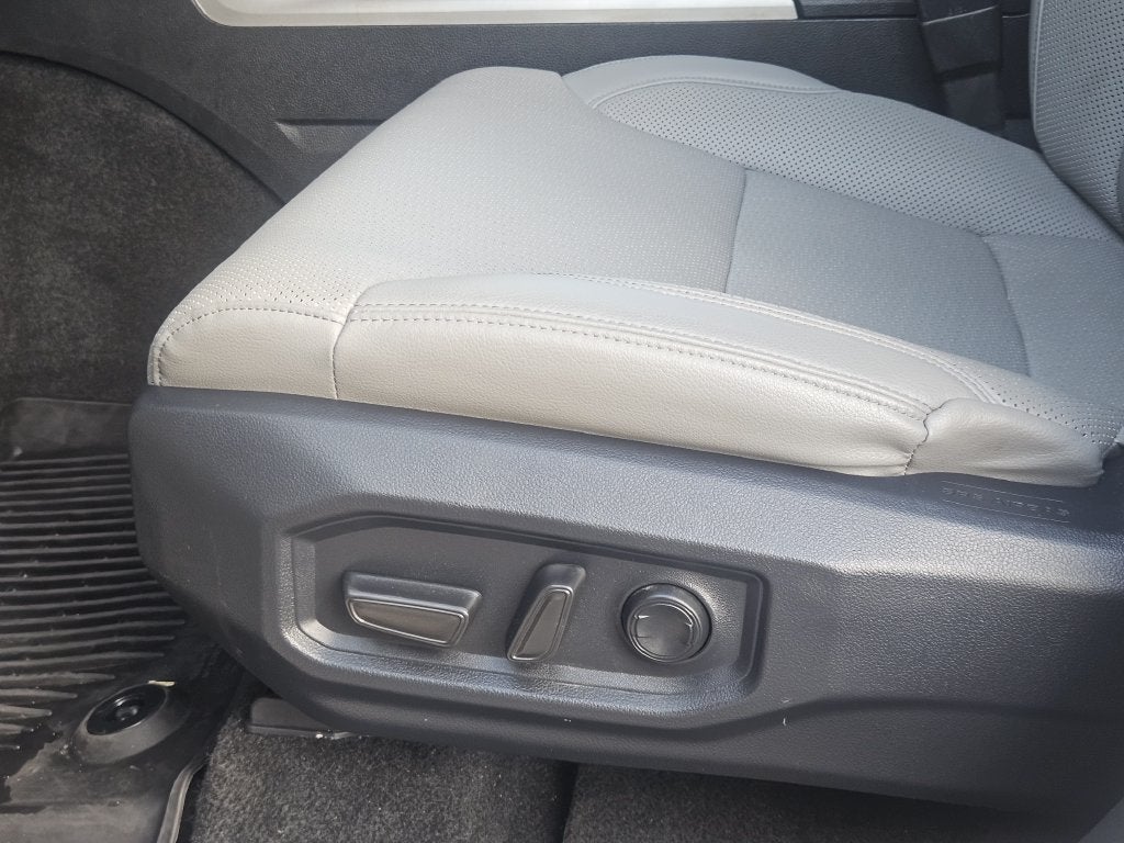 2025 Toyota Tundra 4WD SR