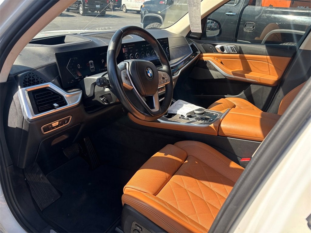 2023 BMW X7 xDrive40i