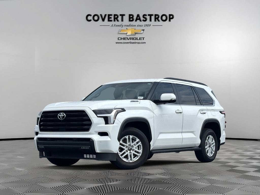 2025 Toyota Sequoia SR5