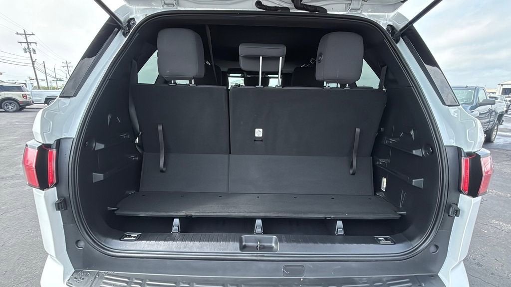 2025 Toyota Sequoia SR5