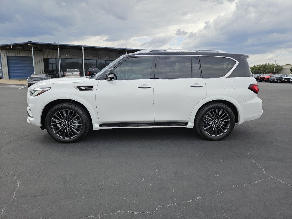 2024 INFINITI QX80 SENSORY