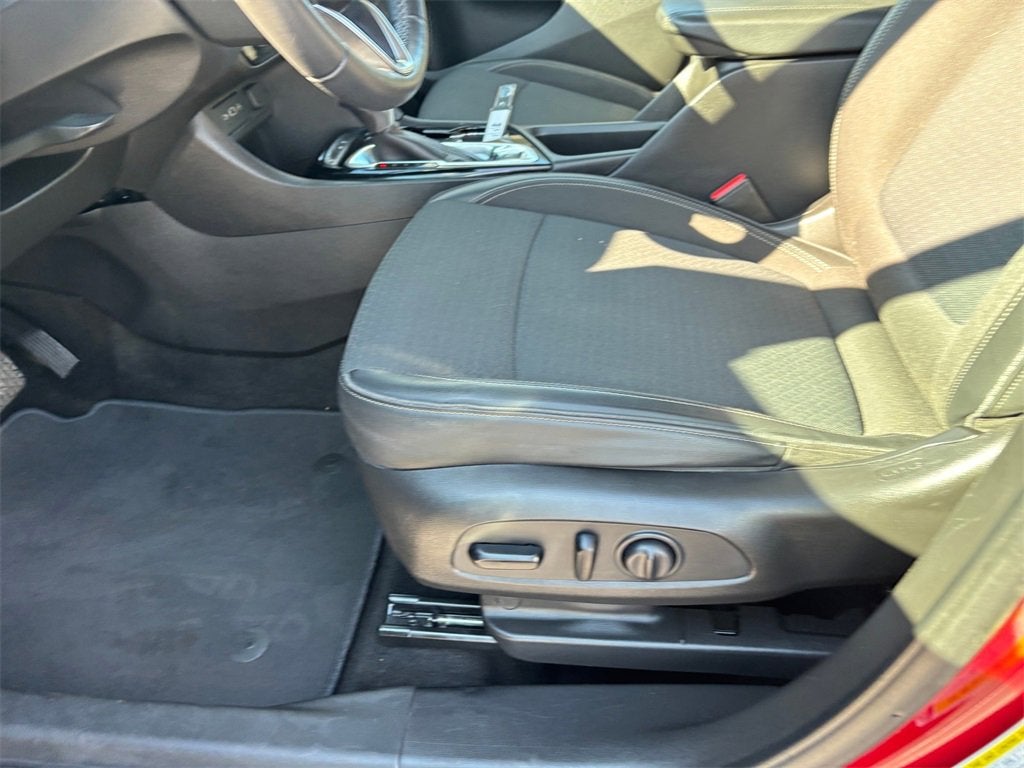 2020 Buick Encore GX Select