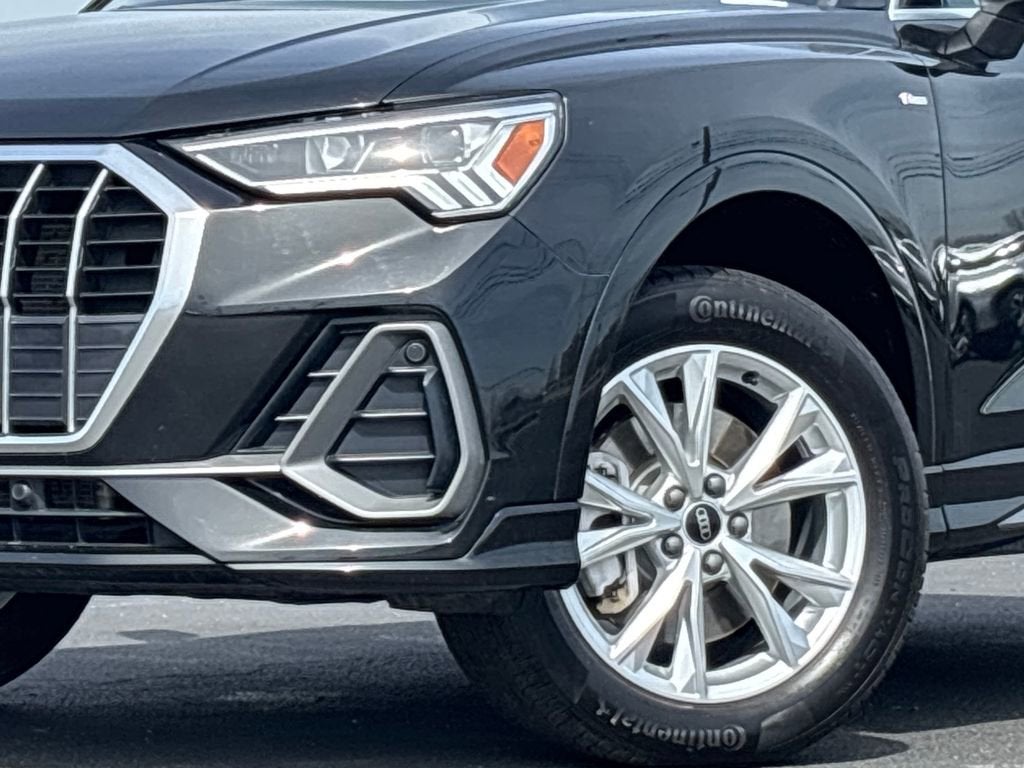 2025 Audi Q3 S line Premium