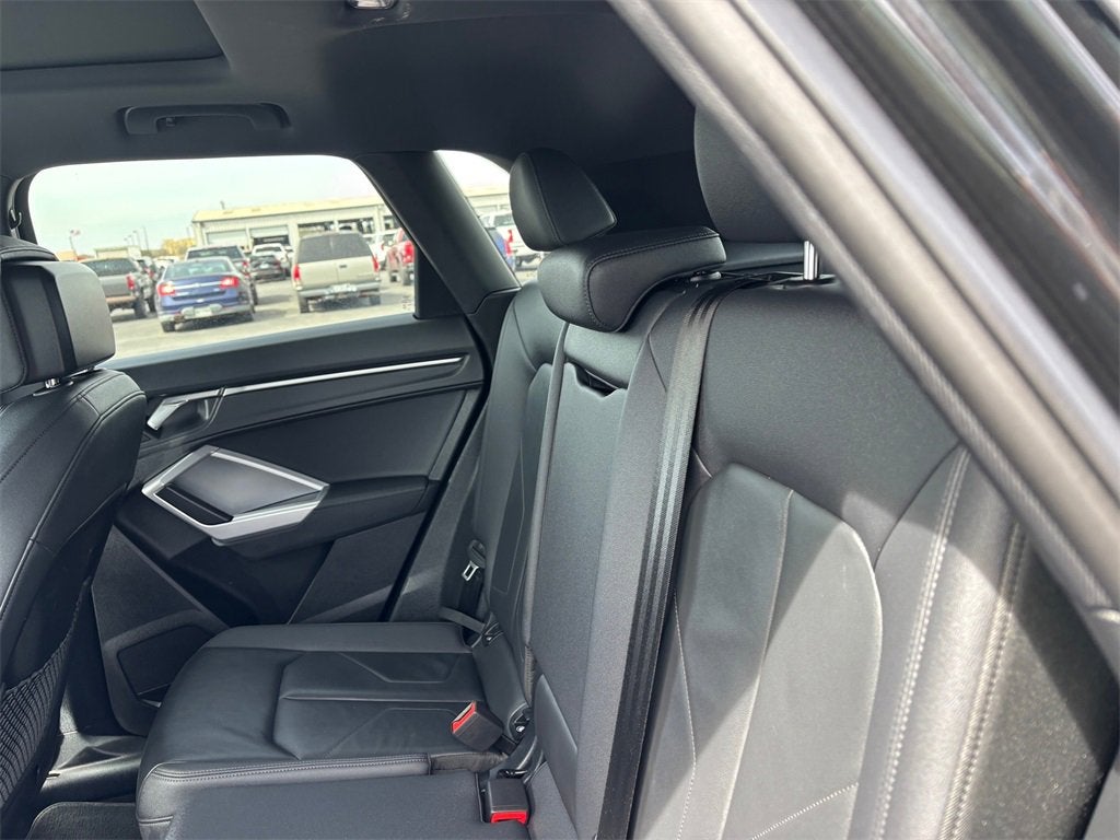 2025 Audi Q3 S line Premium