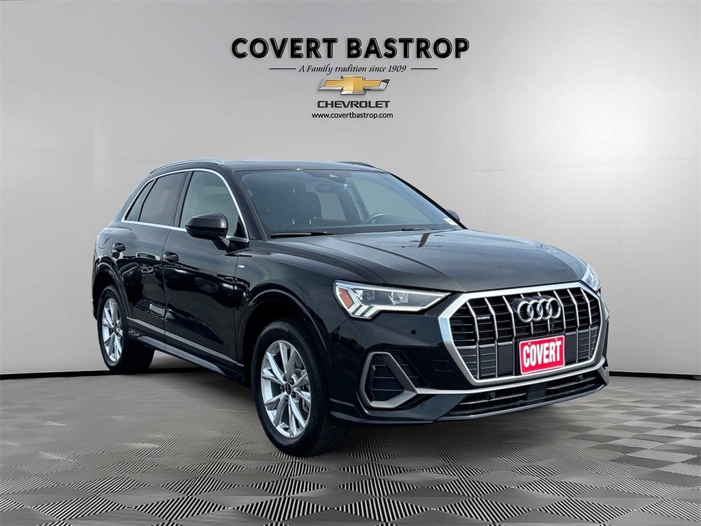 2025 Audi Q3 S line Premium