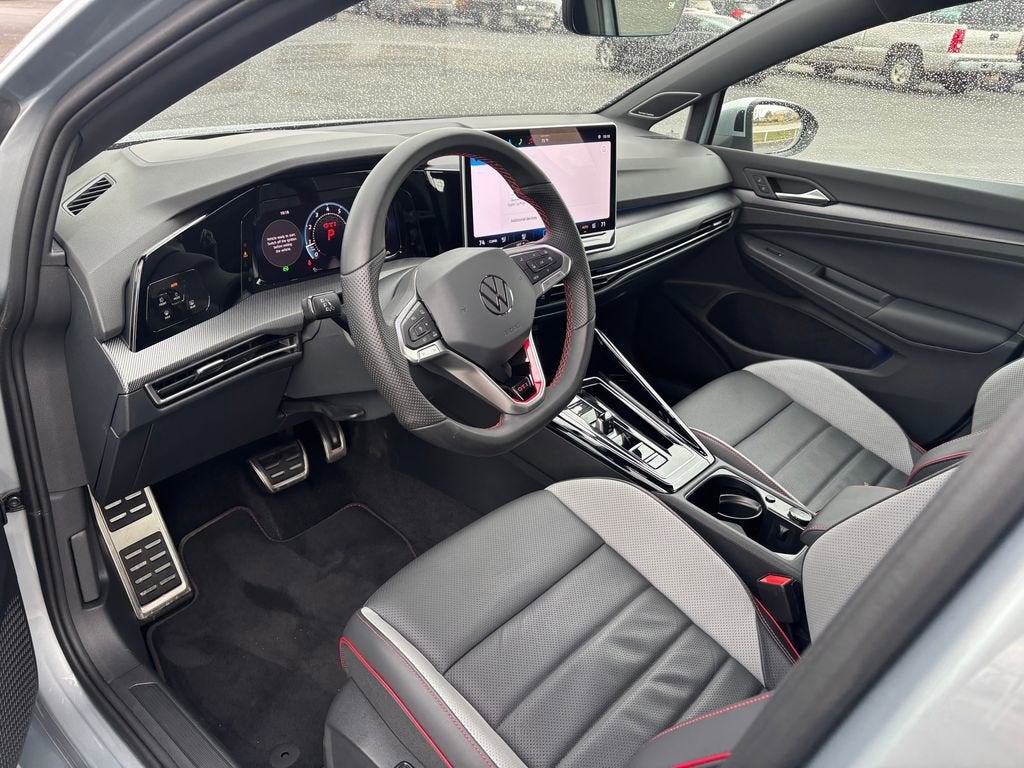 2025 Volkswagen Golf GTI Autobahn