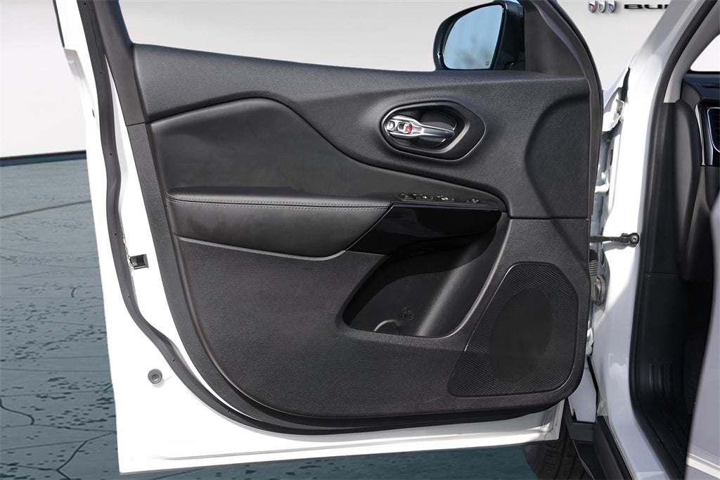 2023 Jeep Cherokee Altitude