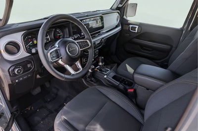 2025 Jeep Wrangler Sahara 4xe