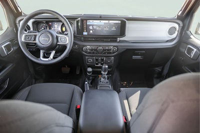 2025 Jeep Wrangler Sahara 4xe