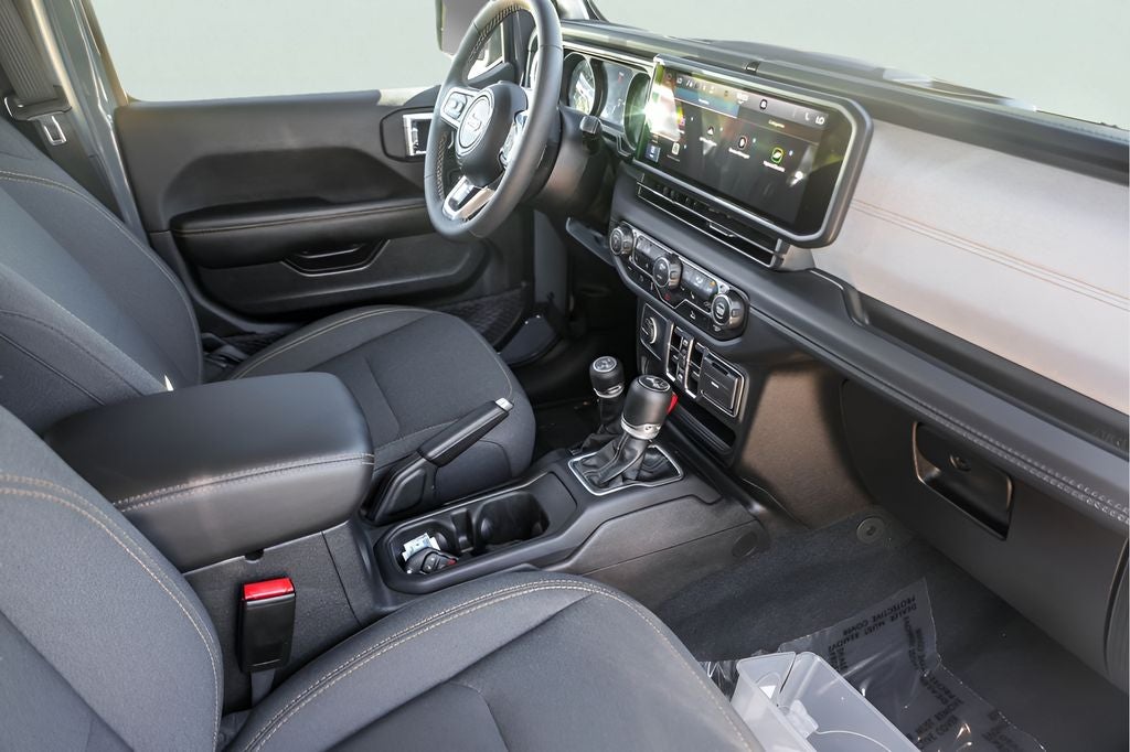 2025 Jeep Wrangler Sahara 4xe