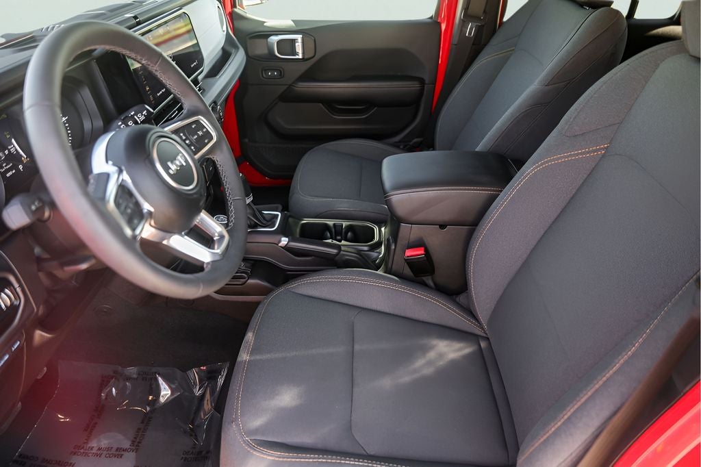 2025 Jeep Wrangler Sahara 4xe