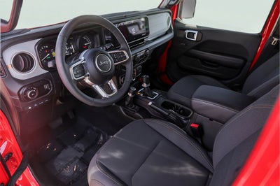 2025 Jeep Wrangler Sahara 4xe