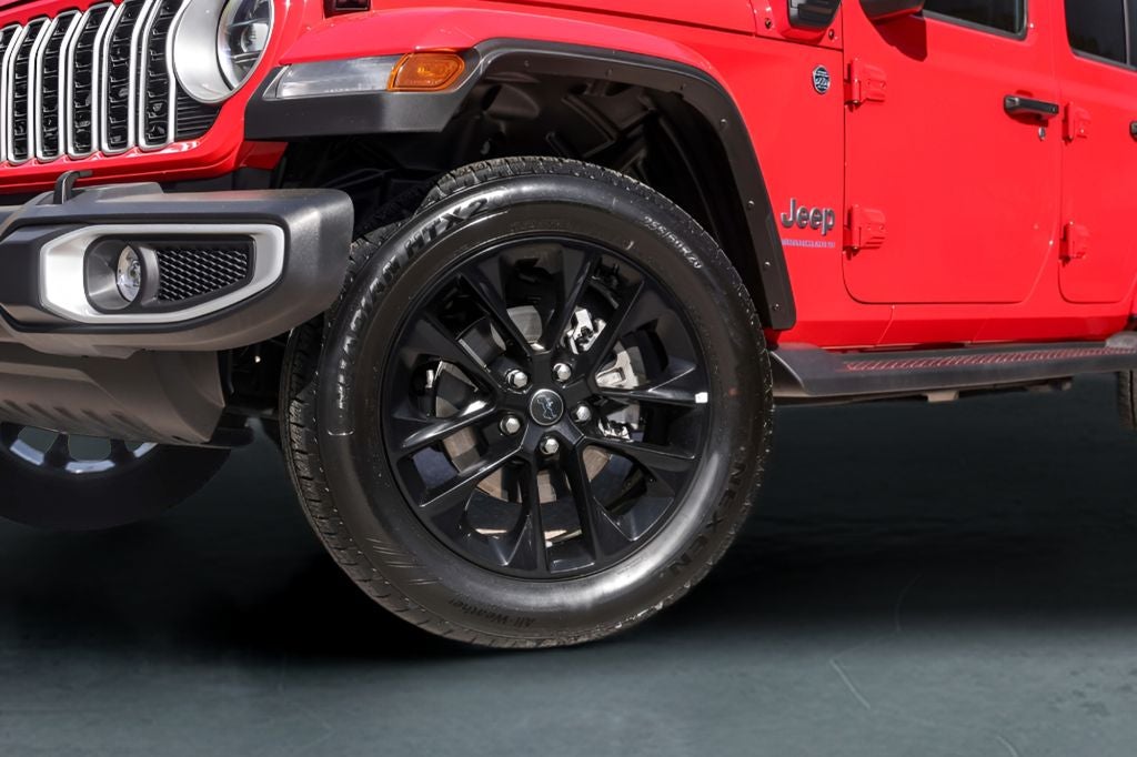 2025 Jeep Wrangler Sahara 4xe