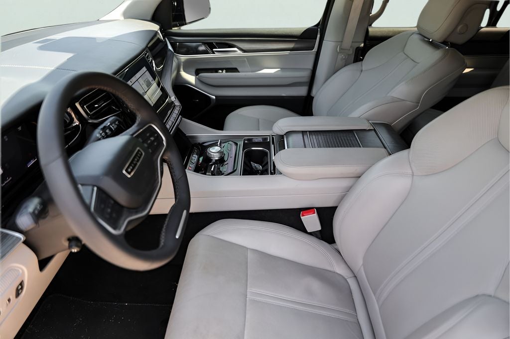 2023 Jeep Wagoneer L Series III