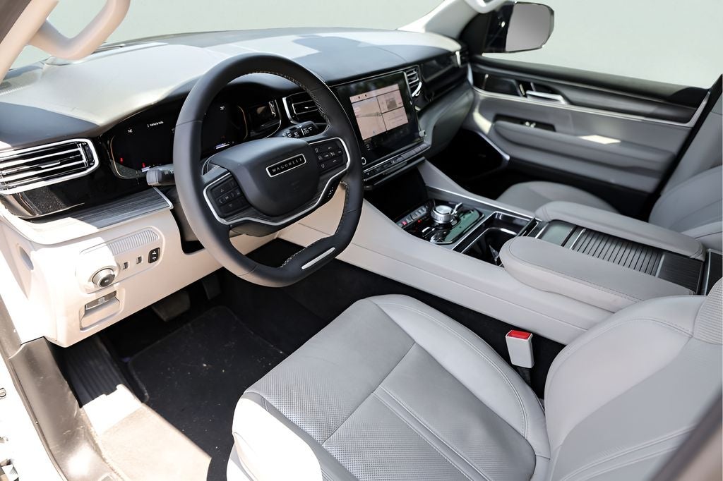 2023 Jeep Wagoneer L Series III