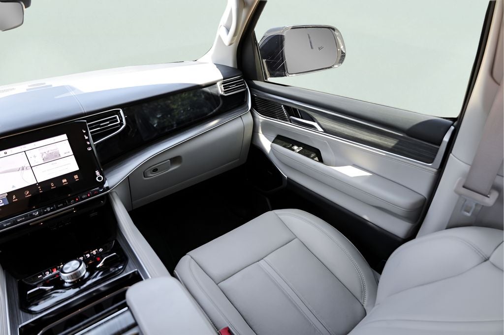 2023 Jeep Wagoneer L Series III