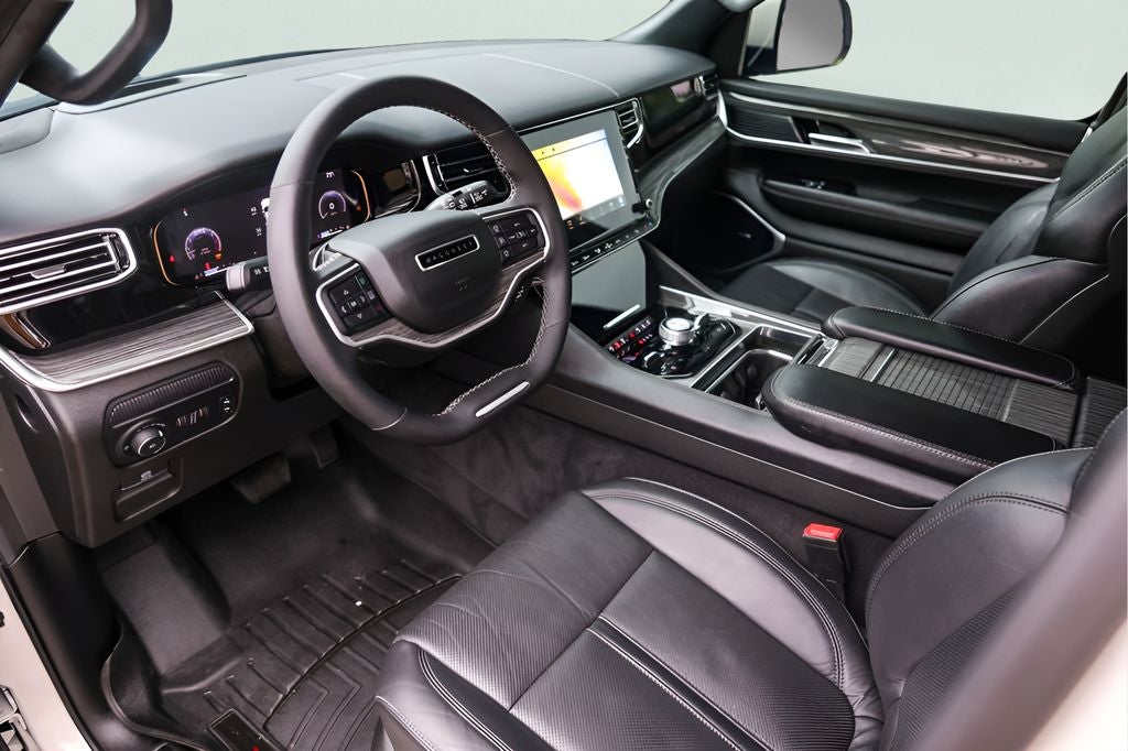 2022 Jeep Wagoneer Series III