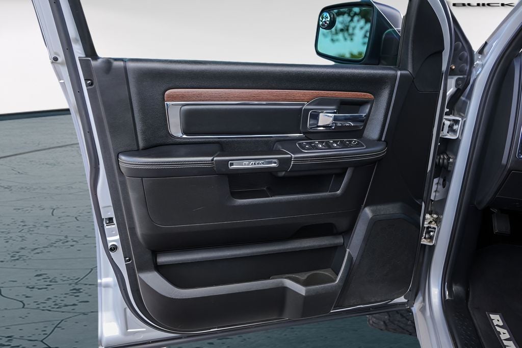 2015 RAM 1500 Laramie