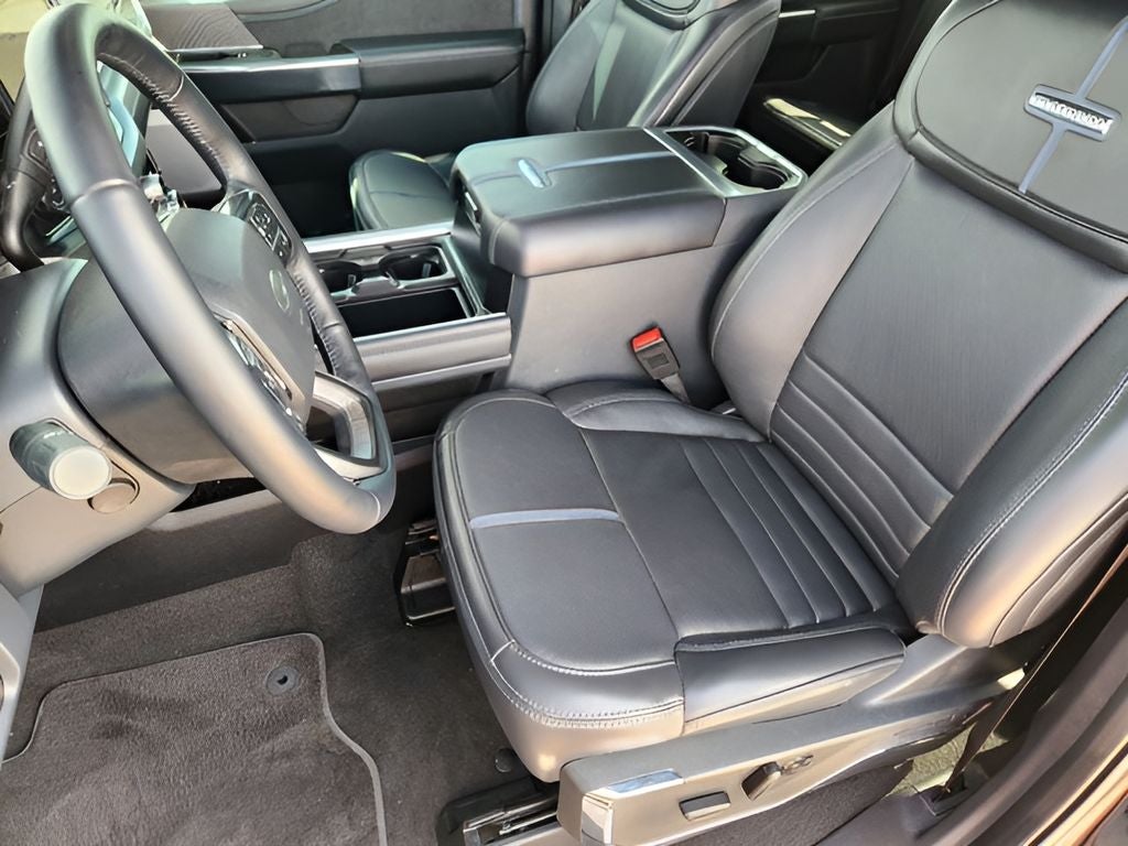 2025 Ford F-250SD Platinum