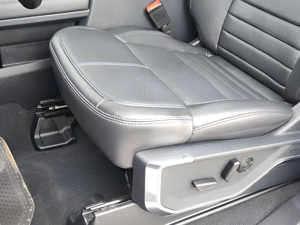 2025 Ford F-250SD Platinum