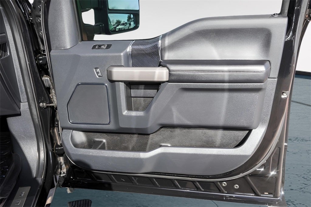 2022 Ford F-350SD Platinum