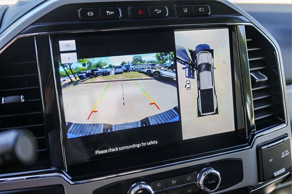 2022 Ford F-350SD Lariat