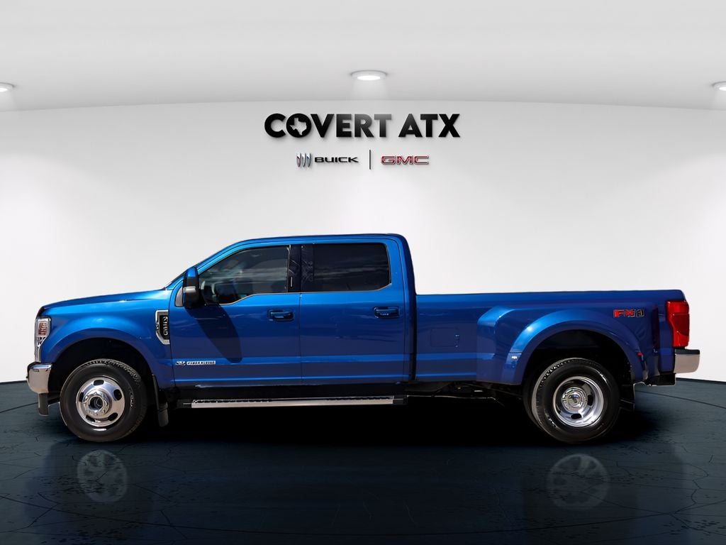 2022 Ford F-350SD Lariat