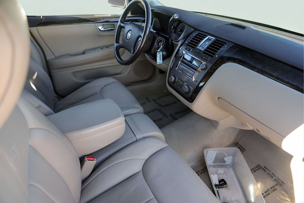 2010 Cadillac DTS Base