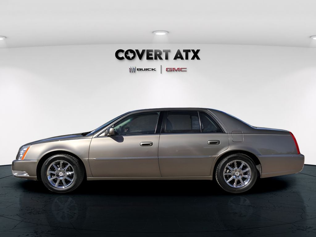 2010 Cadillac DTS Base